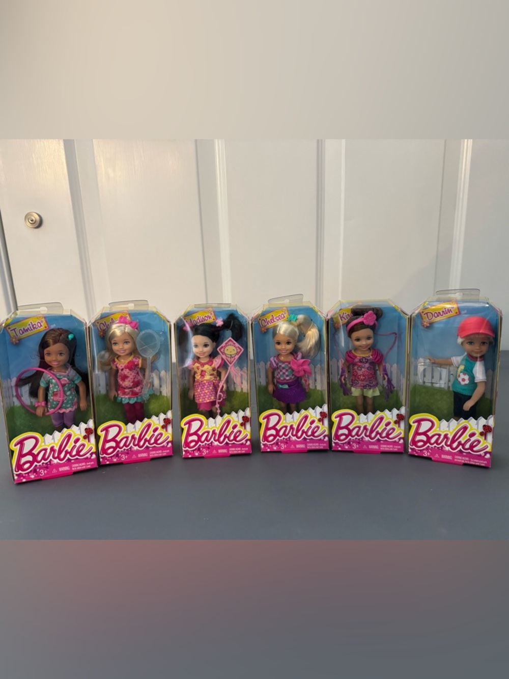 Lot of 17 Kelly Dolls with Picnic/Park Themes, NRFB